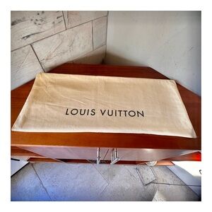 Louis Vuitton Cream Dust Bag